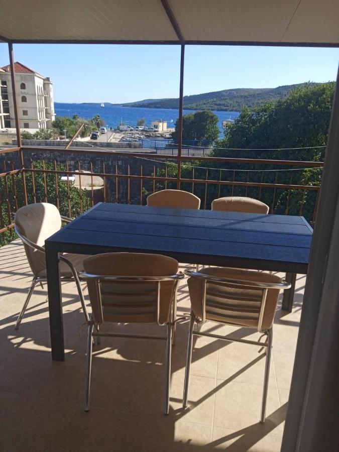 Apartman Gilan Seget Vranjica Exterior foto